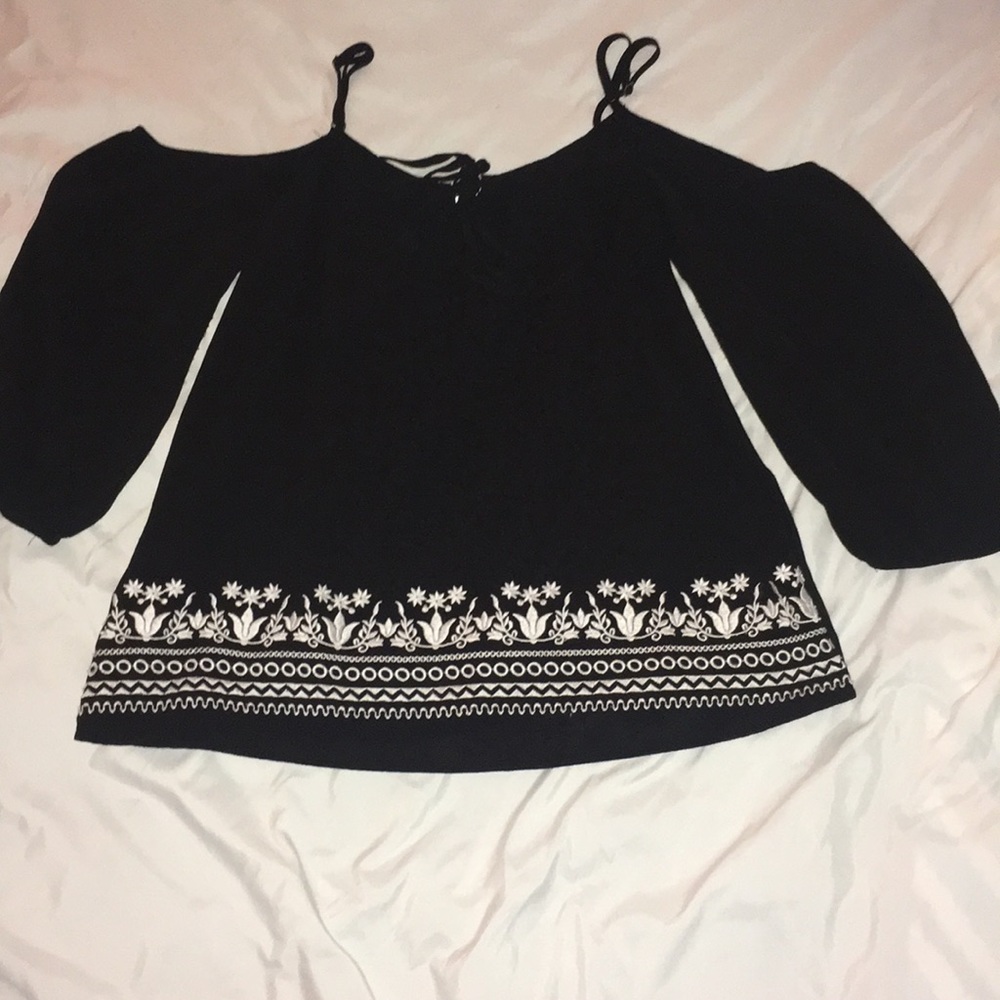 Black cold shoulder top